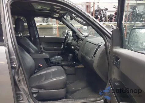 2011 Ford Escape Limited z USA, uszkodzony, nr VIN 1FMCU9EG9BKC67653